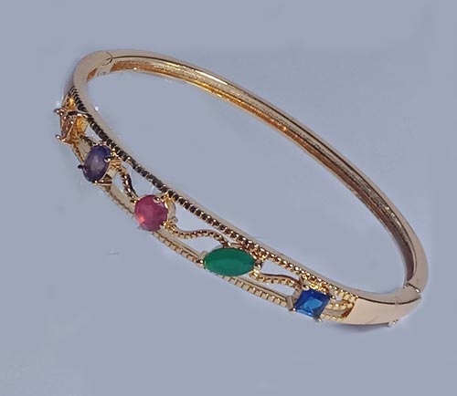 Shining Stone Bracelet Artificial Jewelry In Pakistan