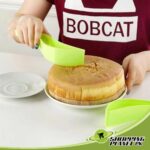 Plastic Cake Server